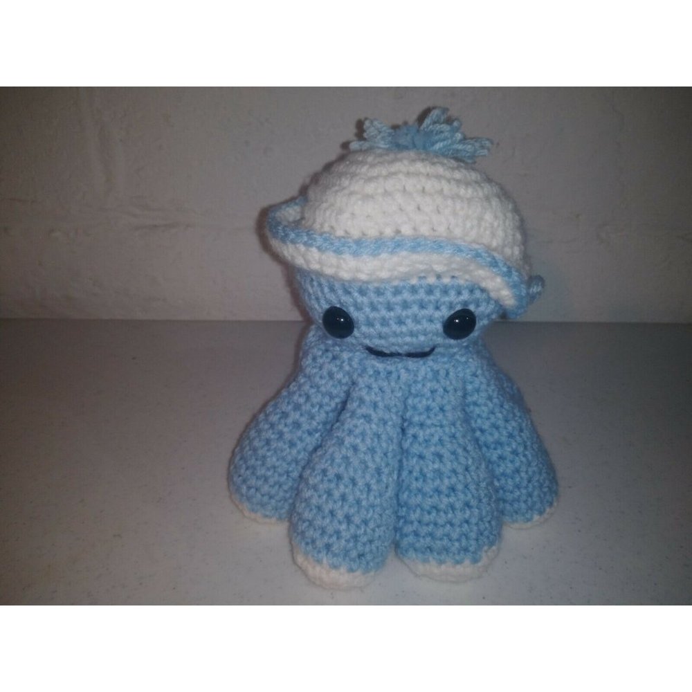 Crochet Octopus by Lynn